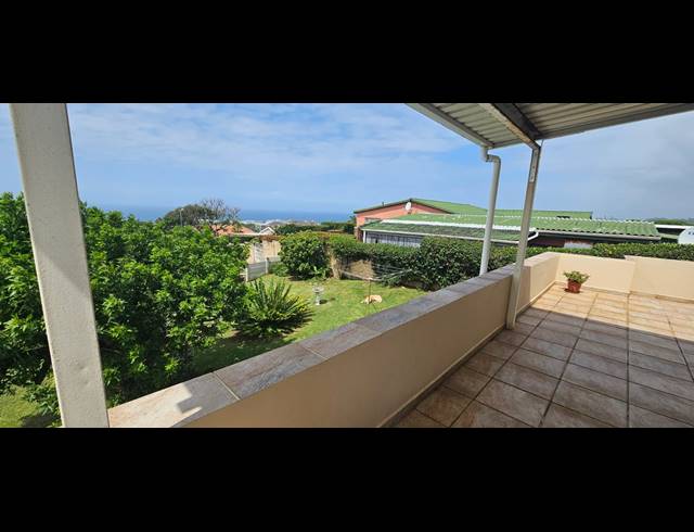 4 BEDROOM HOUSE FOR SALE IN MANABA BEACH